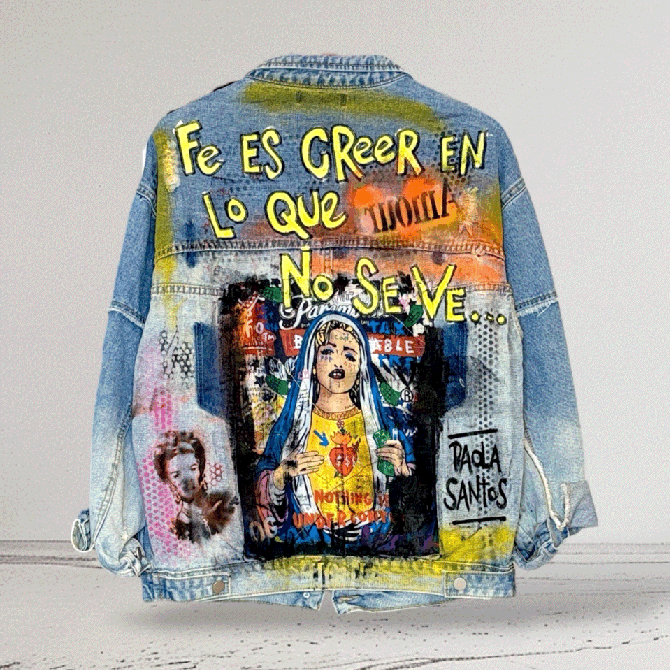 Campera intervenida “Fe es creer en lo que no se ve”