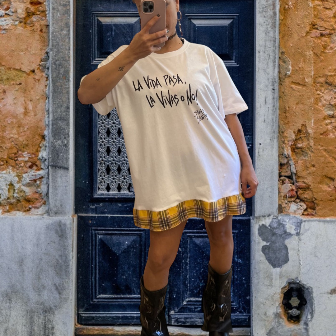 Remera con aplique