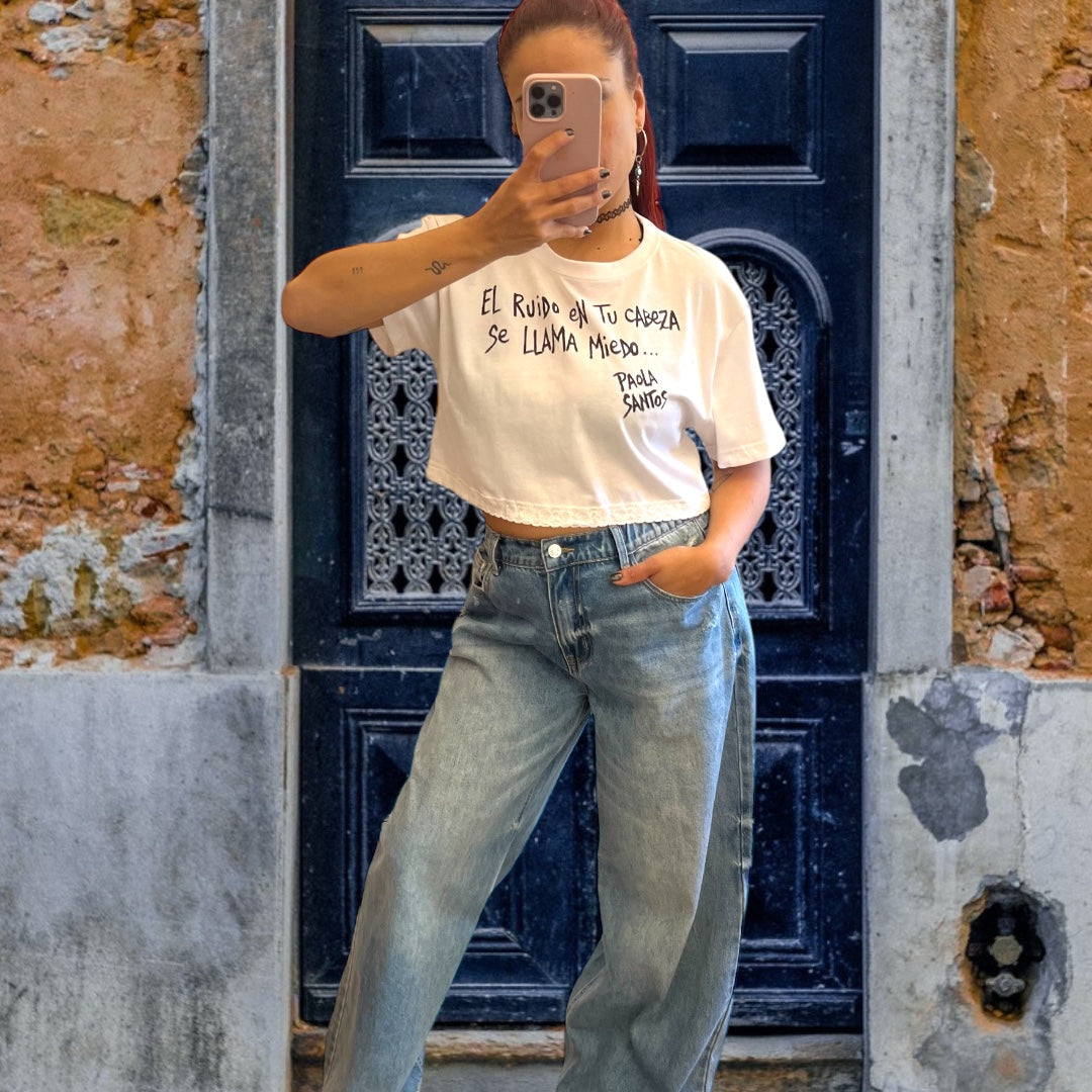 Remera corta