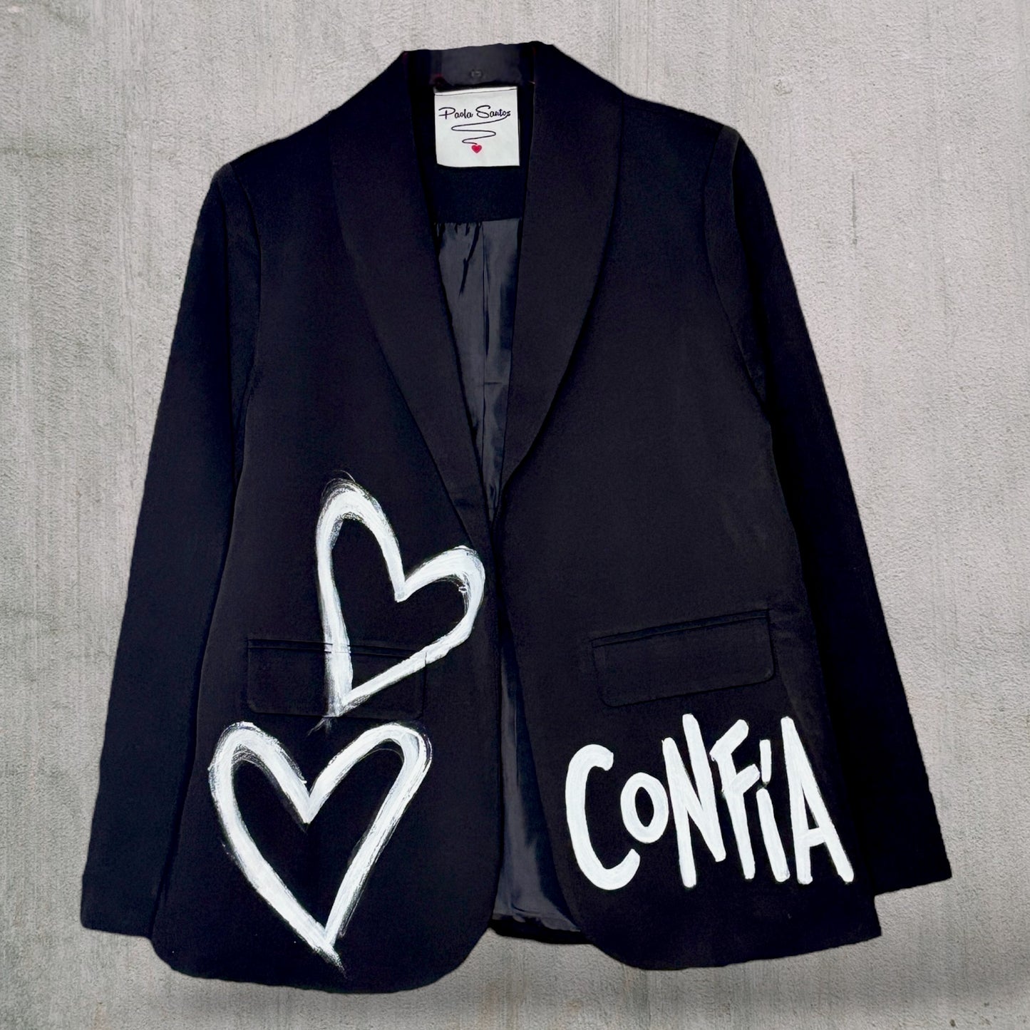 Blazer “Conocé tu Valor” pintado a mano
