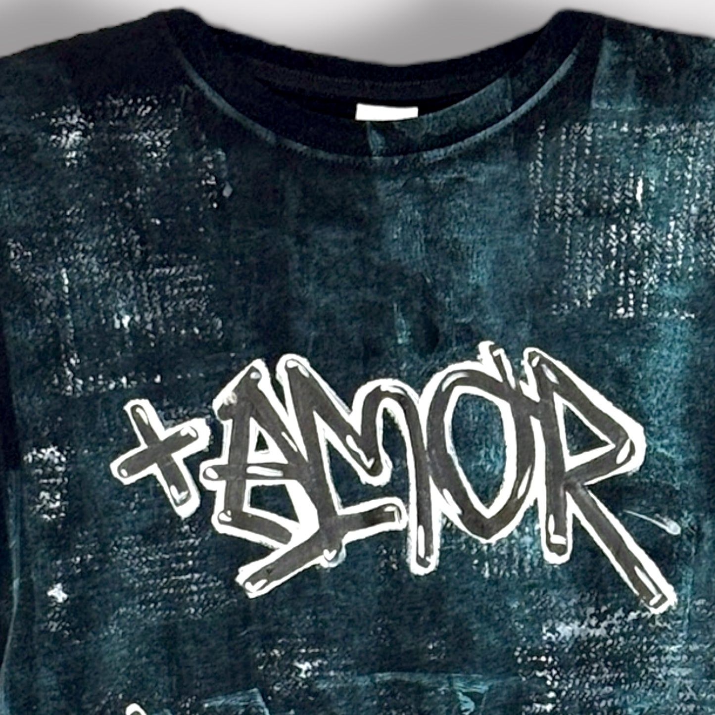 🖤 Remera “+Amor Full Actitud” — Kids & Teens