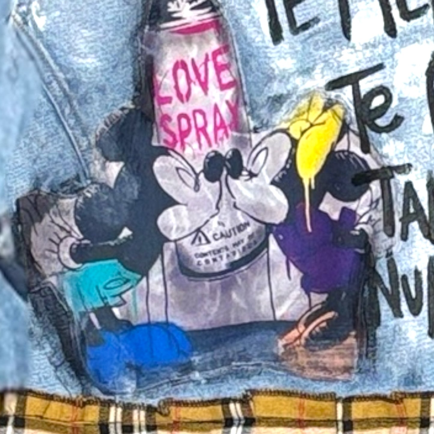Campera intervenida “Amor que merecés” – Denim Arte Urbano