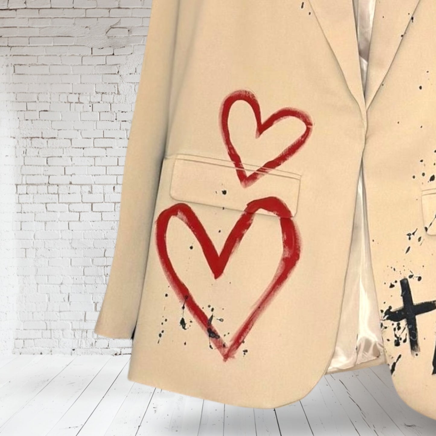 Blazer Beige Intervenido “+AMOR”