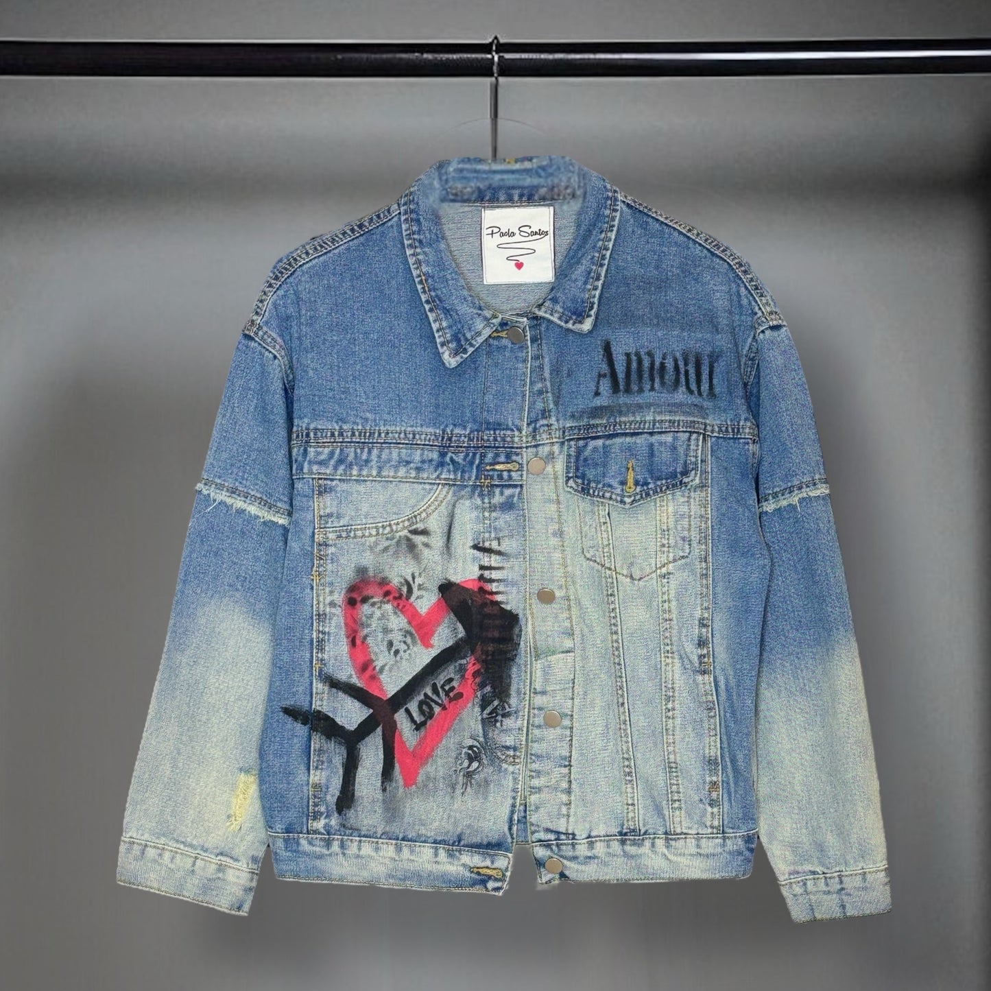 Campera intervenida “Gracias"