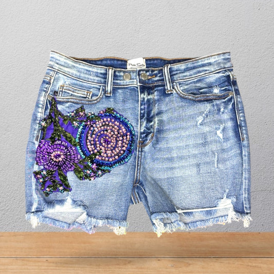 Bermuda Denim con Bordado Artesanal