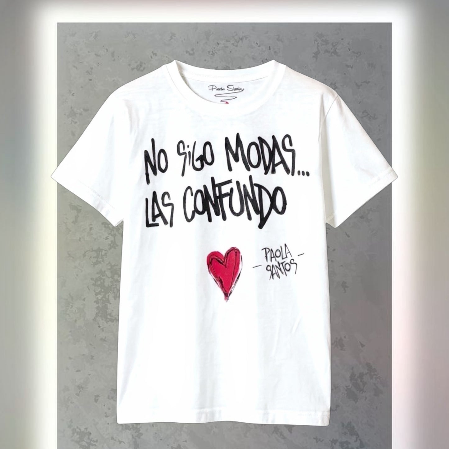 🌟 Remera Kids “No sigo modas, las confundo”