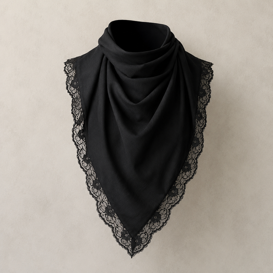Pañuelo Negro de Gasa con Puntilla
