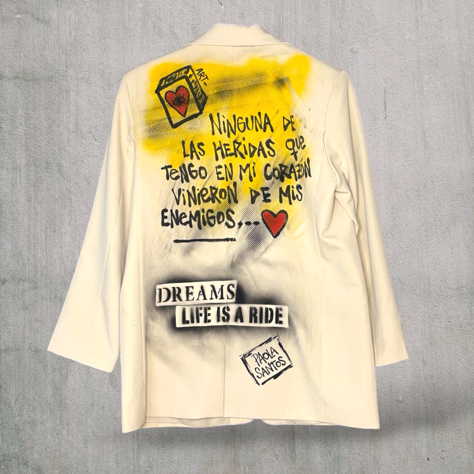 Blazer “Sanando Heridas” pintado a mano