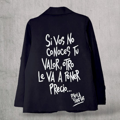 Blazer “Conocé tu Valor” pintado a mano