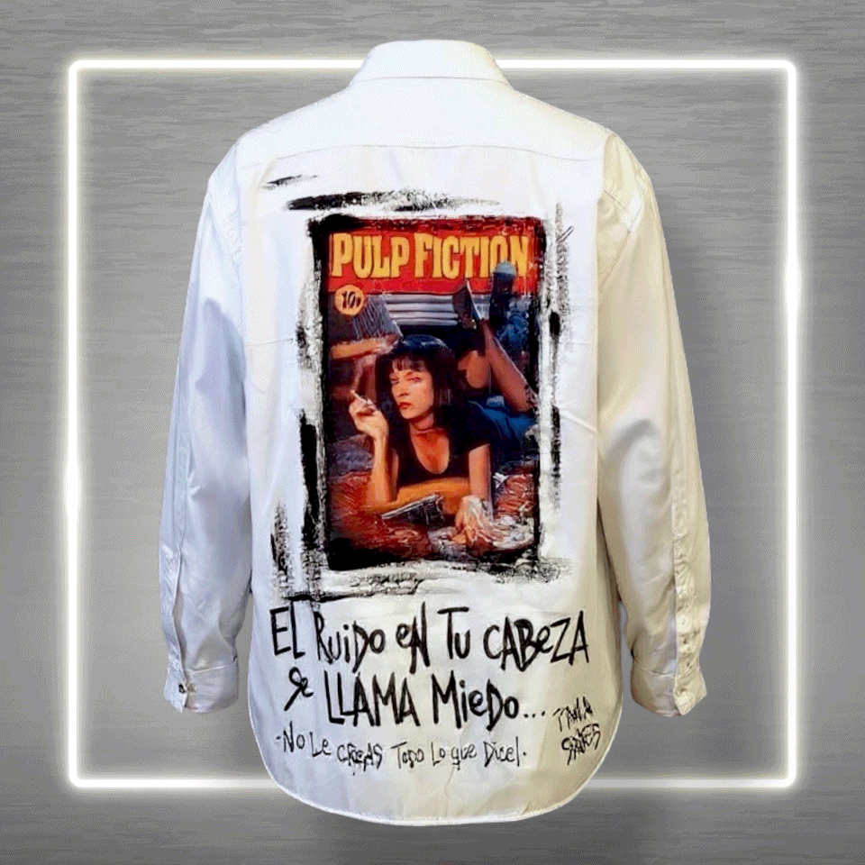 🎬 CAMISA “EL RUIDO EN TU CABEZA SE LLAMA MIEDO” (PULP FICTION)