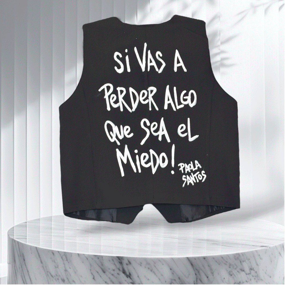 Chaleco Urbano Oversize – “Si vas a perder algo que sea el miedo”
