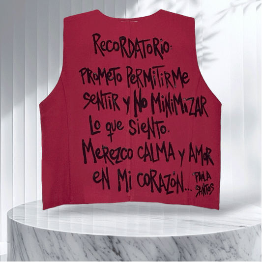 Chaleco Bordeaux Oversize – “Recordatorio: sentir y merecer calma”