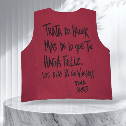 Chaleco Urbano Oversize Bordeaux – “Tratá de hacer más de lo que te haga feliz”