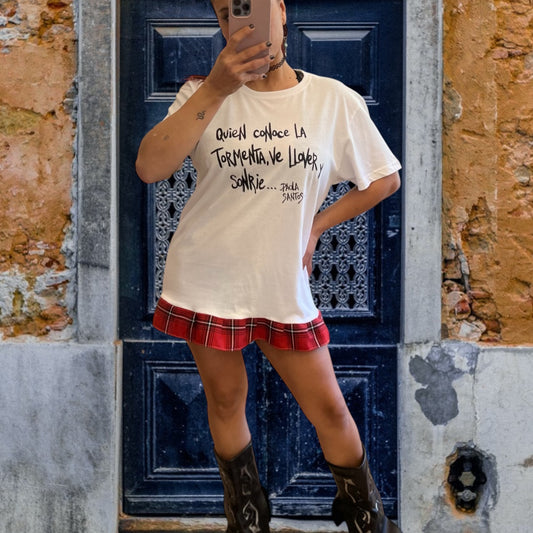 Remera con aplique