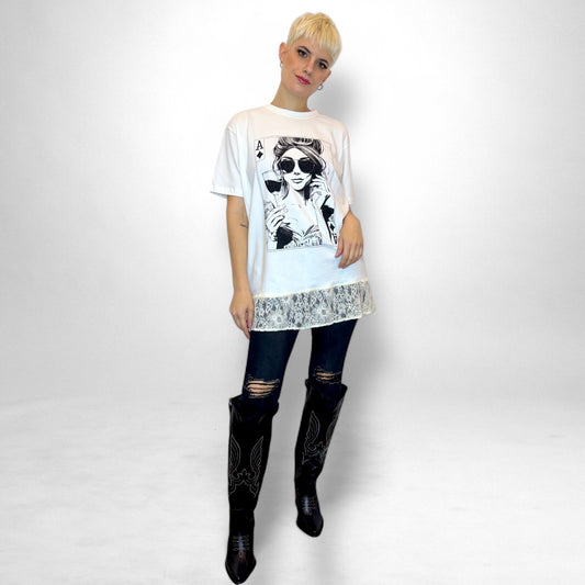 Remera con aplique