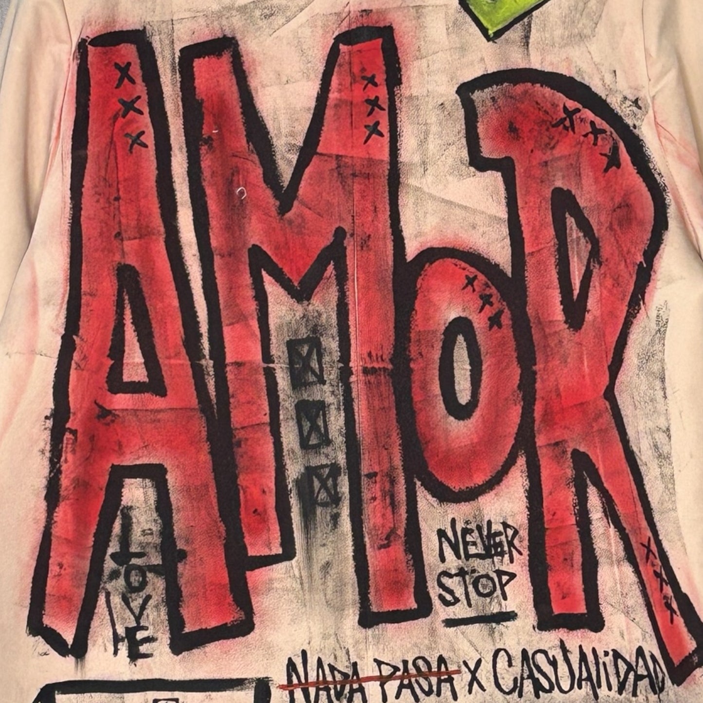 Blazer “Amor” pintado a mano