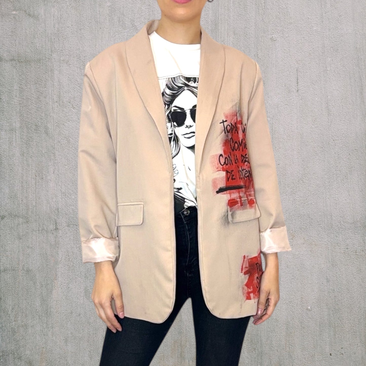 Blazer “Amor” pintado a mano