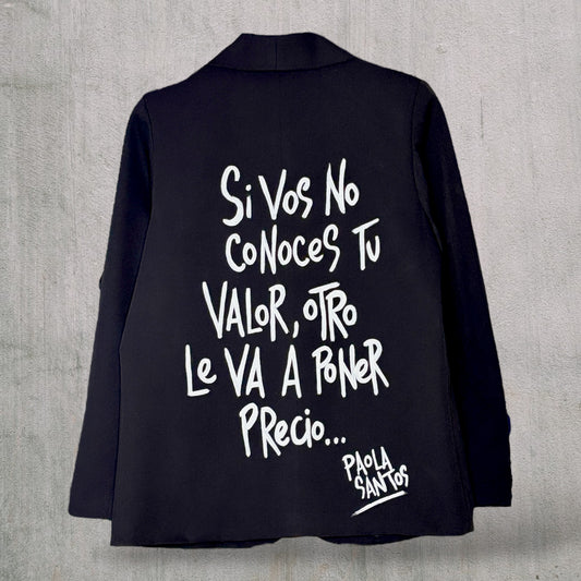 Blazer “Conocé tu Valor” pintado a mano