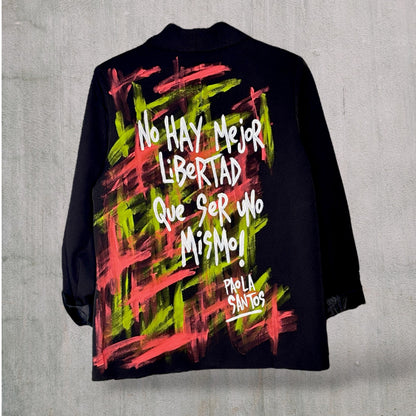 Blazer “Ser Uno Mismo” pintado a mano