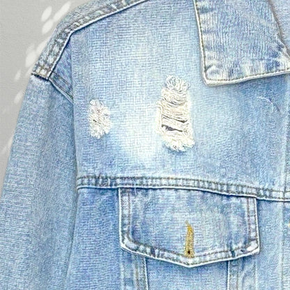 Campera intervenida “Amour” – Denim artístico pintado a mano