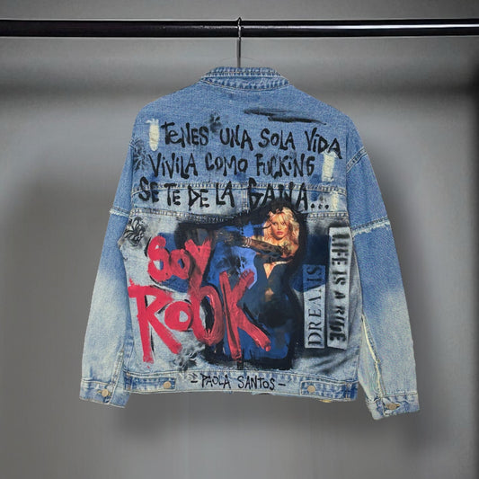 Campera intervenida "Viví  a tu manera"
