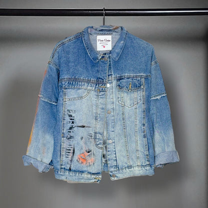 Campera intervenida “Todo es energía"