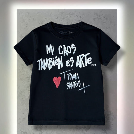 🎨 Remera “Mi caos también es arte” – Kids