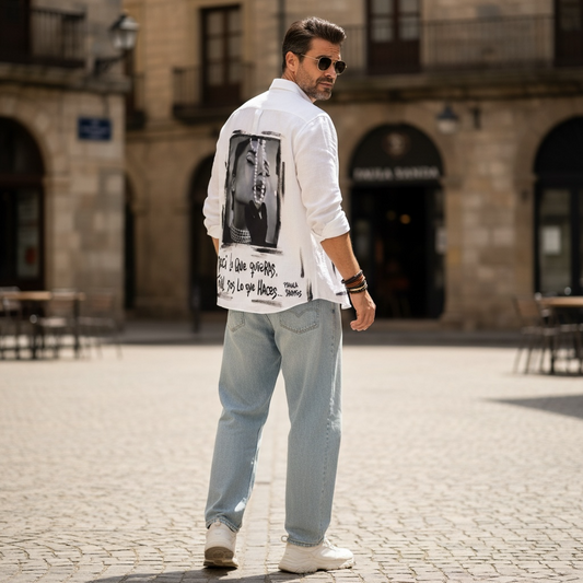 Camisa Unisex- "Decí lo que quieras. Total, sos lo que haces"