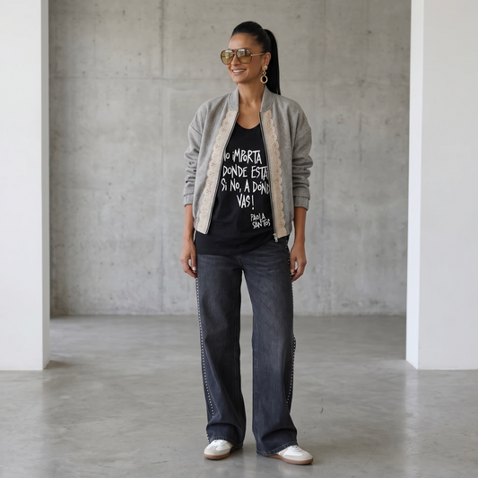 Musculosa oversize unisex "No importa dónde estás , si no a donde vas"