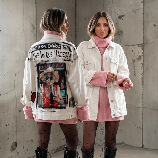 Campera Denim Unisex "Decí lo que quieras. Total, sos lo que hacés"
