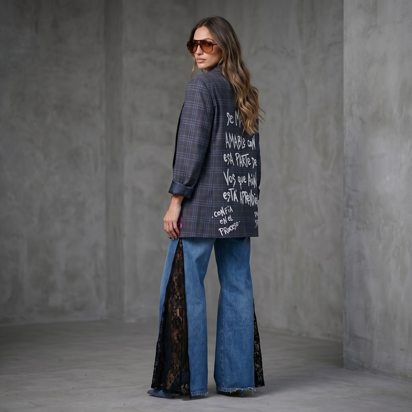 🖤 Blazer Escocés "Se más amable con esa parte de vos que aún esta aprendiendo"