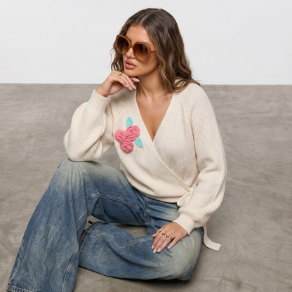 Sweater Cruzado Tejido con Flores Aplicadas | Paola Santos